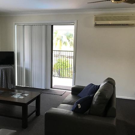Coffs Shearwater Motel คอฟฟ์ฮาร์เบอร์ ภายนอก รูปภาพ