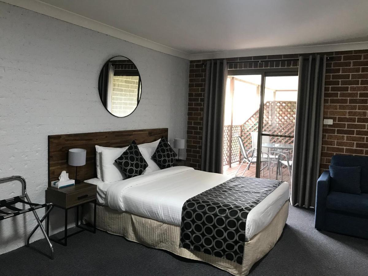 Coffs Shearwater Motel คอฟฟ์ฮาร์เบอร์ ภายนอก รูปภาพ