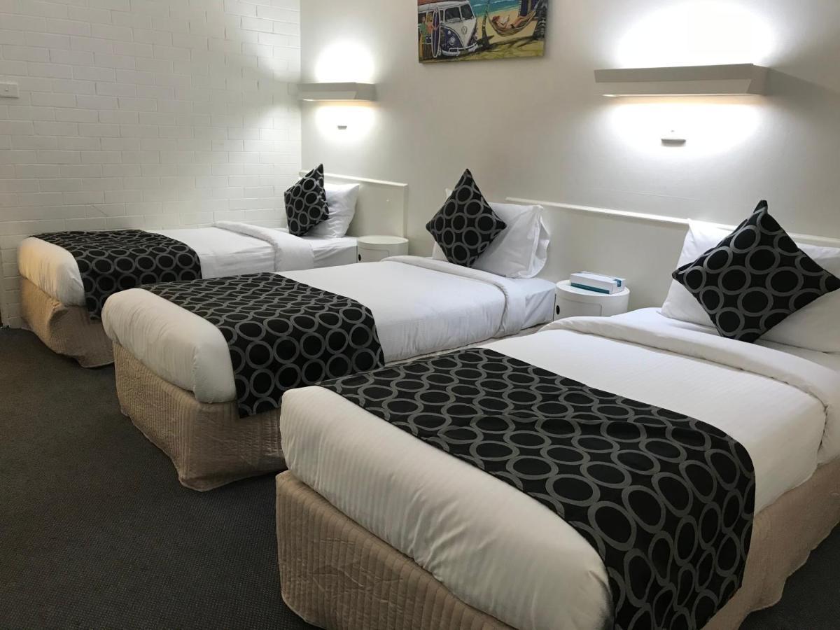 Coffs Shearwater Motel คอฟฟ์ฮาร์เบอร์ ภายนอก รูปภาพ