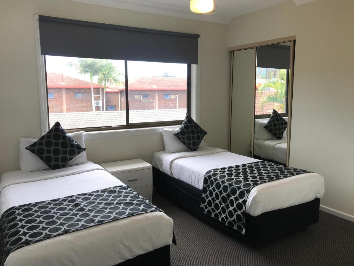 Coffs Shearwater Motel คอฟฟ์ฮาร์เบอร์ ภายนอก รูปภาพ