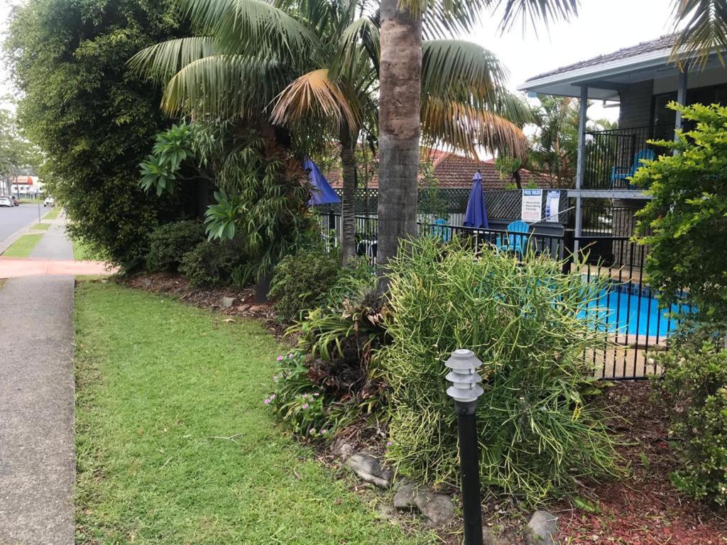 Coffs Shearwater Motel คอฟฟ์ฮาร์เบอร์ ภายนอก รูปภาพ