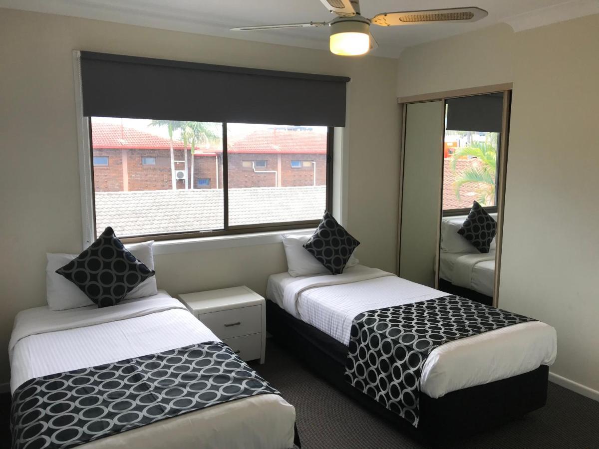 Coffs Shearwater Motel คอฟฟ์ฮาร์เบอร์ ภายนอก รูปภาพ