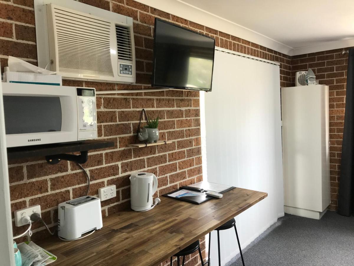 Coffs Shearwater Motel คอฟฟ์ฮาร์เบอร์ ภายนอก รูปภาพ