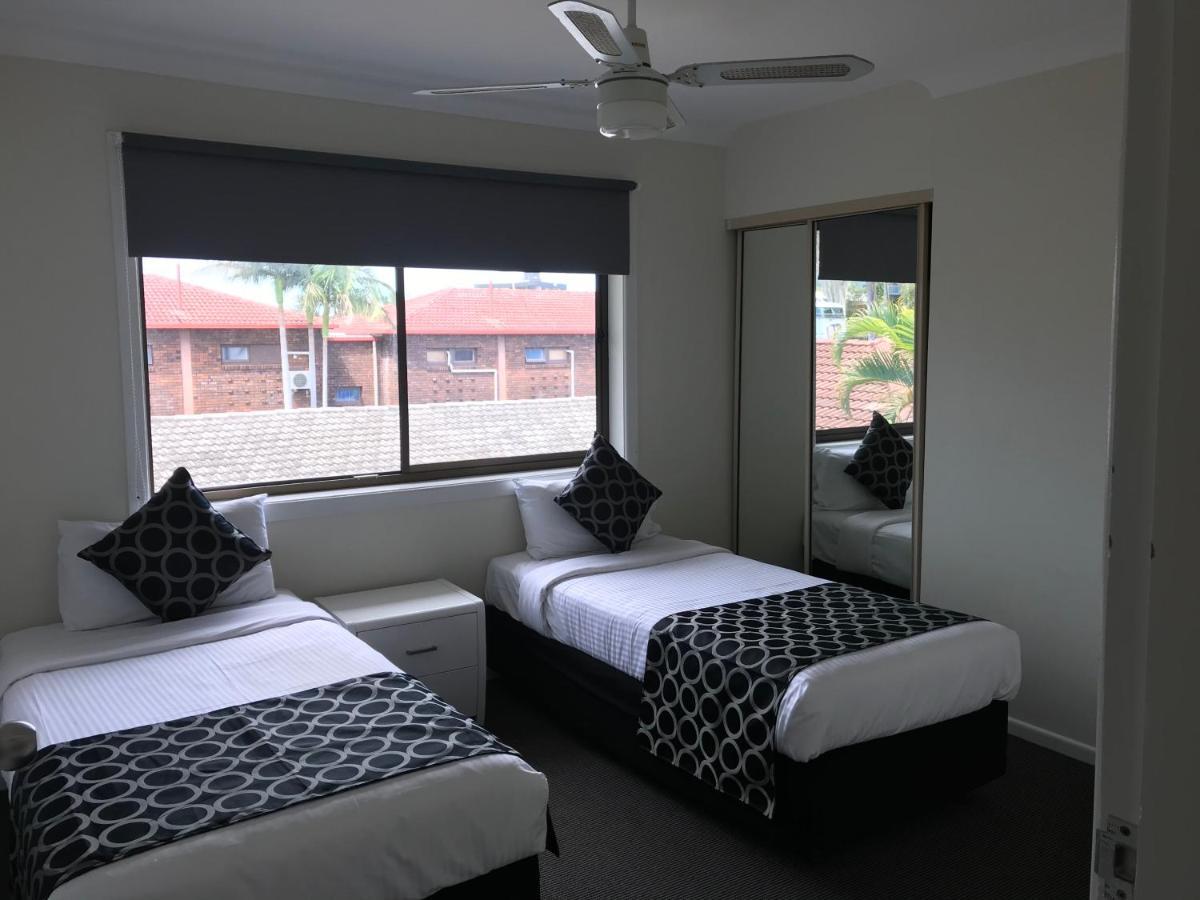 Coffs Shearwater Motel คอฟฟ์ฮาร์เบอร์ ภายนอก รูปภาพ