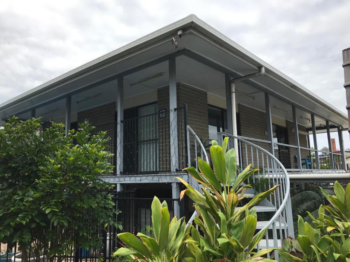 Coffs Shearwater Motel คอฟฟ์ฮาร์เบอร์ ภายนอก รูปภาพ